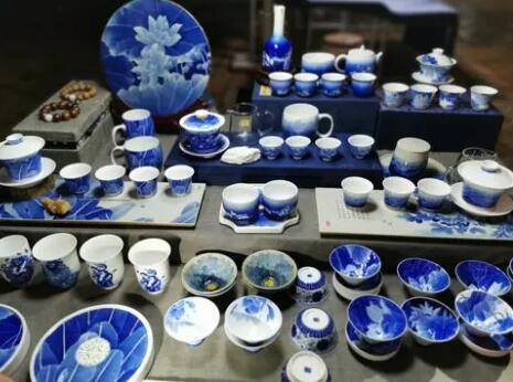 文创产品到底如何征服消费者呢？